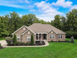 10038 Indian Lake N