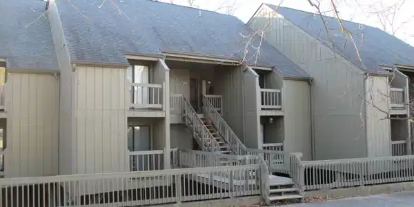 9334 Lake Ridge