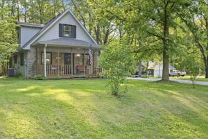 186 Lincoln Hills