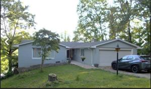 1367 Magnolia