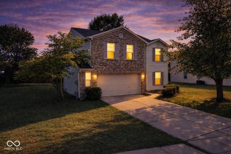 6911 Woodland Heights Drive