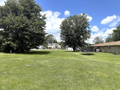 66 SW Santee Drive