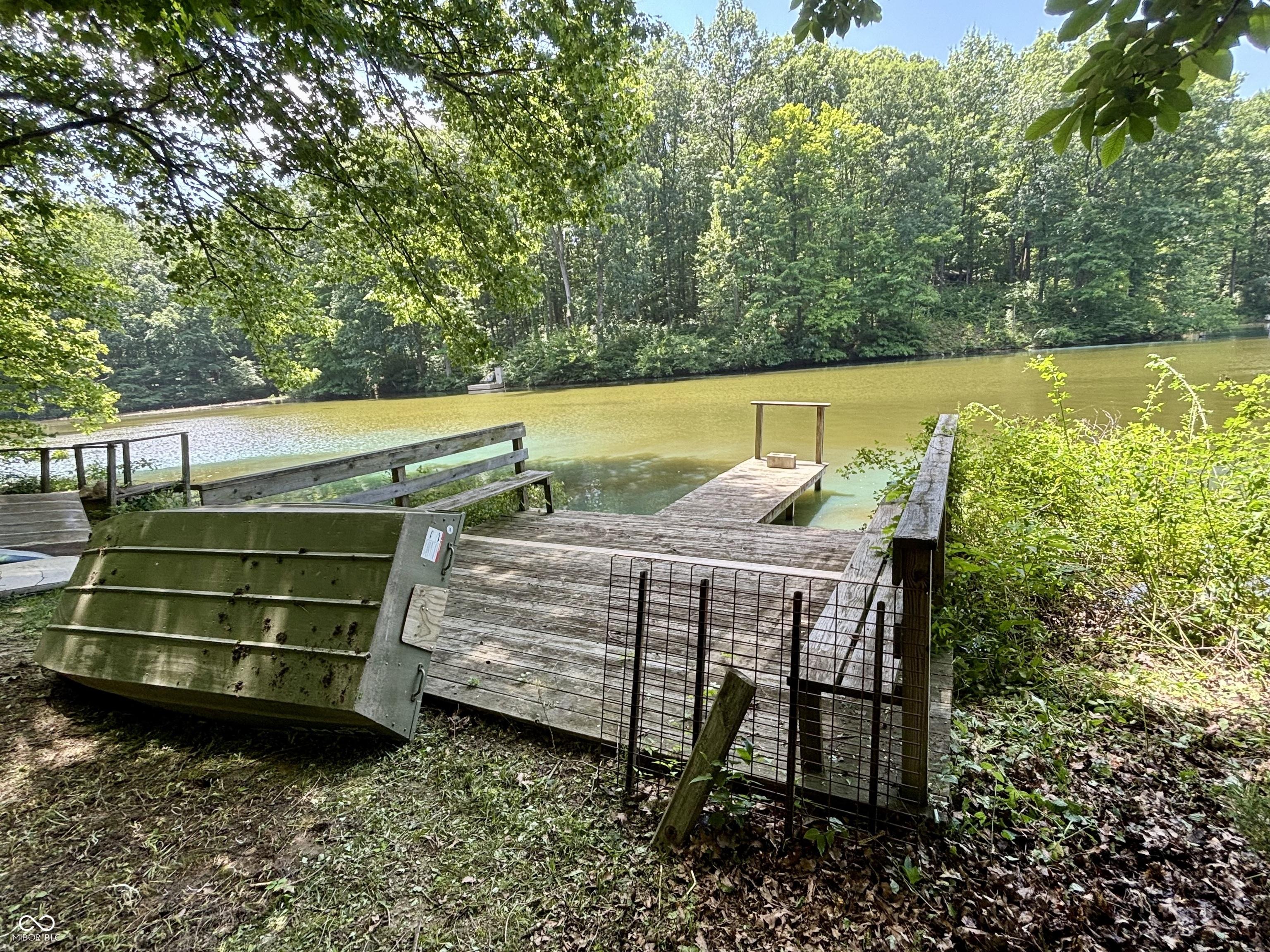 Image 3: Dock Image 3: Dock