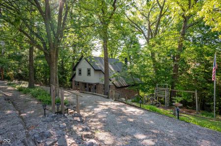 3669 Glenwood Drive