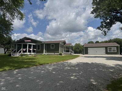 1500 NE Santee Drive