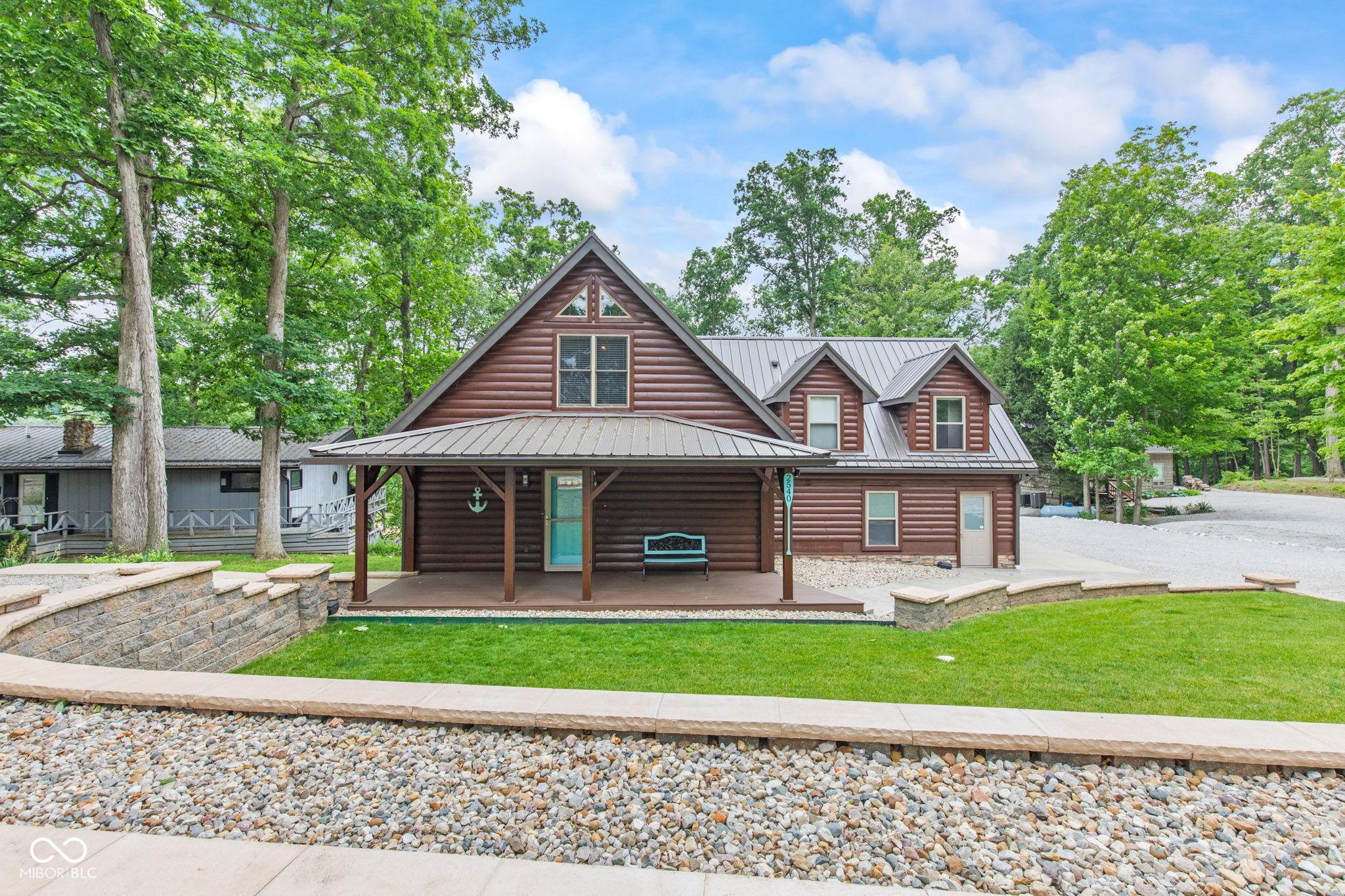 Image 1: Front Of Structure