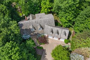 10761 WEATHERLY Court