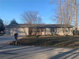 3816 South Wood Lake
