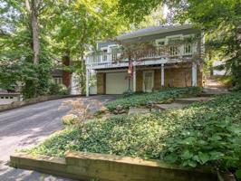 7037 Indian Lake W