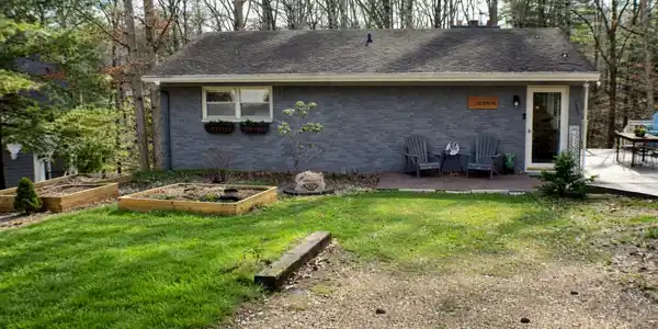 7920 Ebony Drive