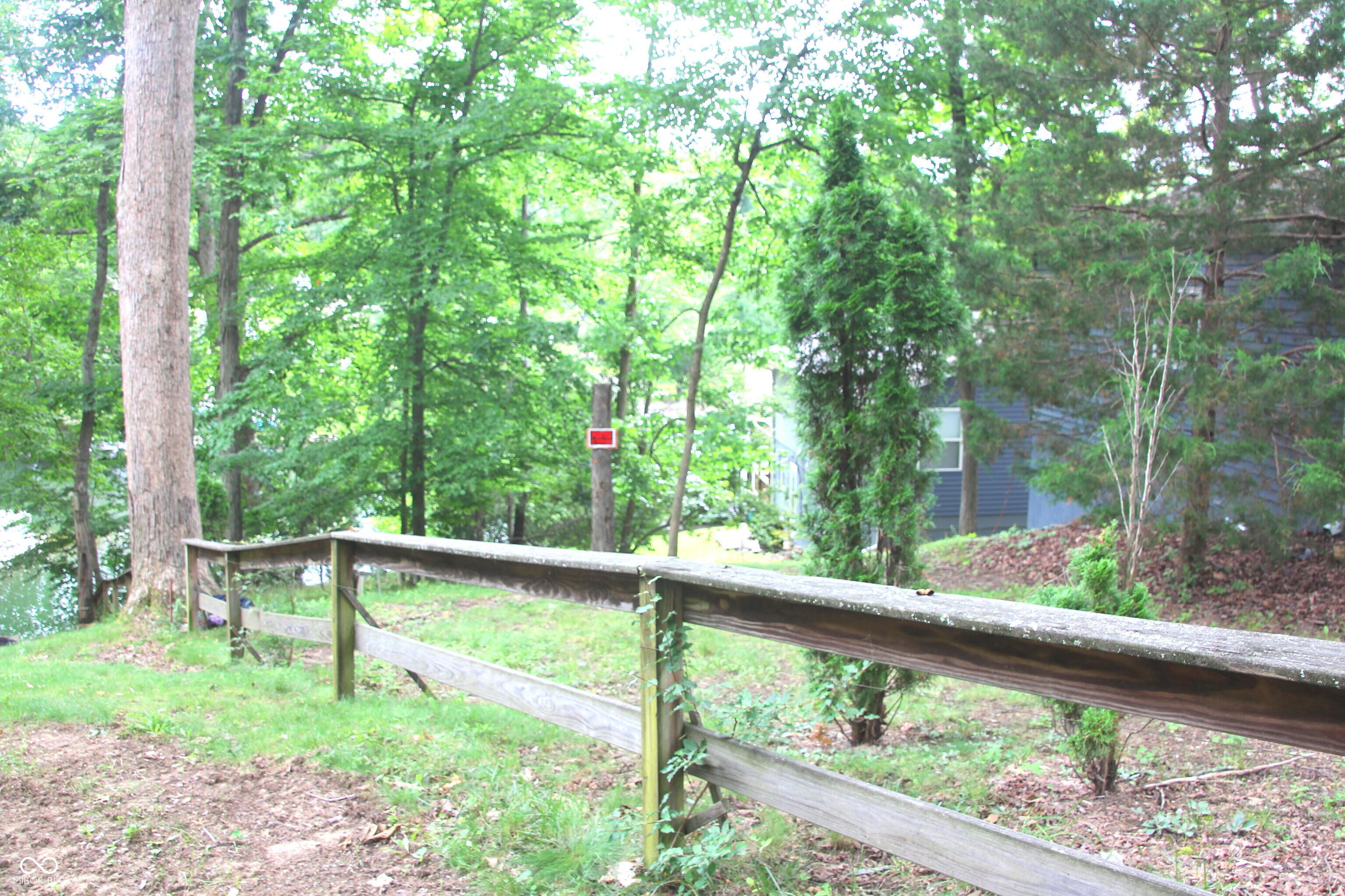 Image 3: Fence Image 3: Fence