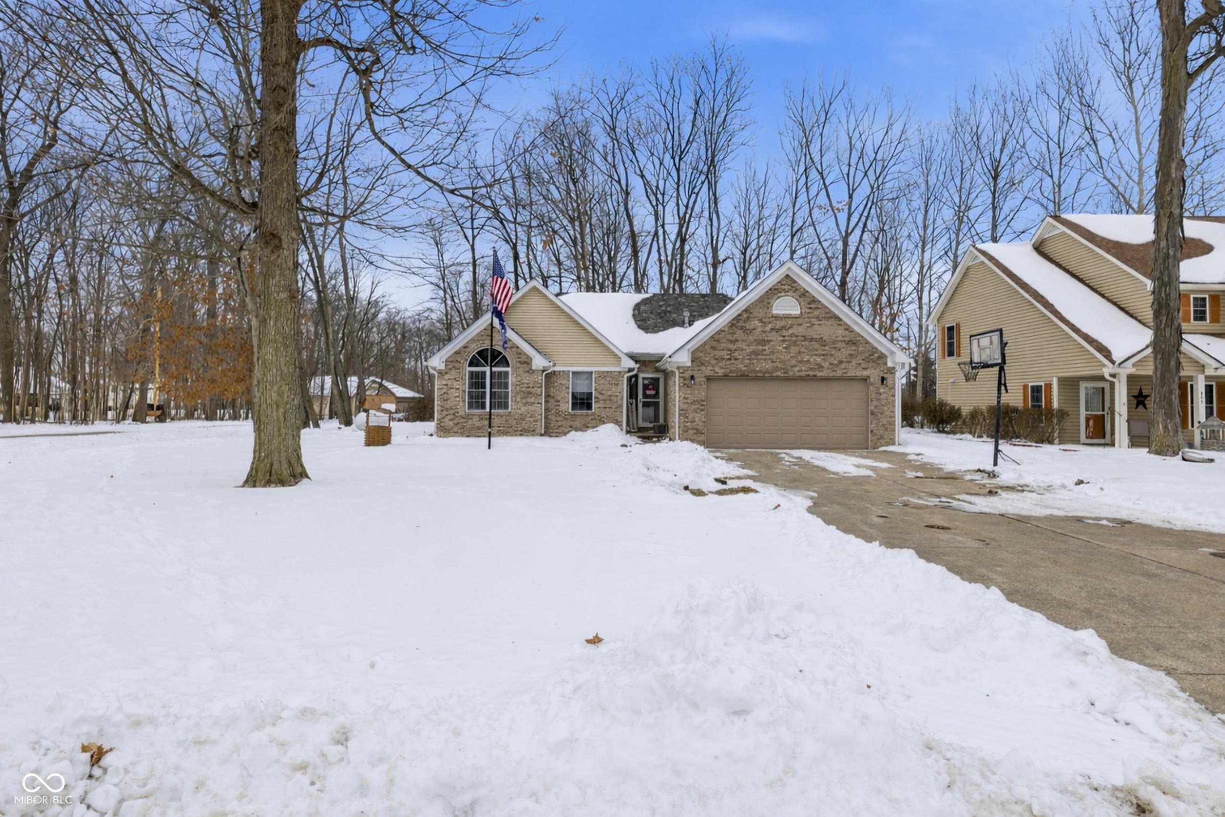 Image 2: Front Of Structure