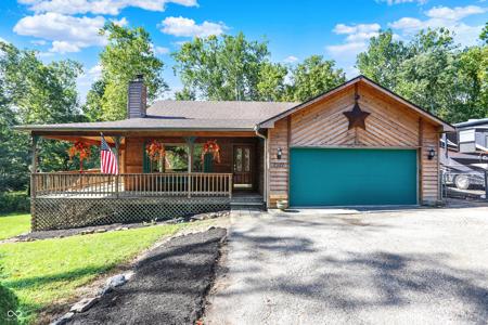 7322 Eagle Drive