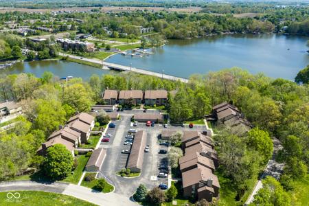 108 Knoll Court Unit E
