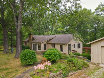 576 State Road 135 N