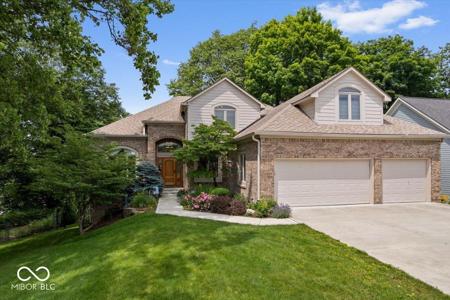817 Hickory Way