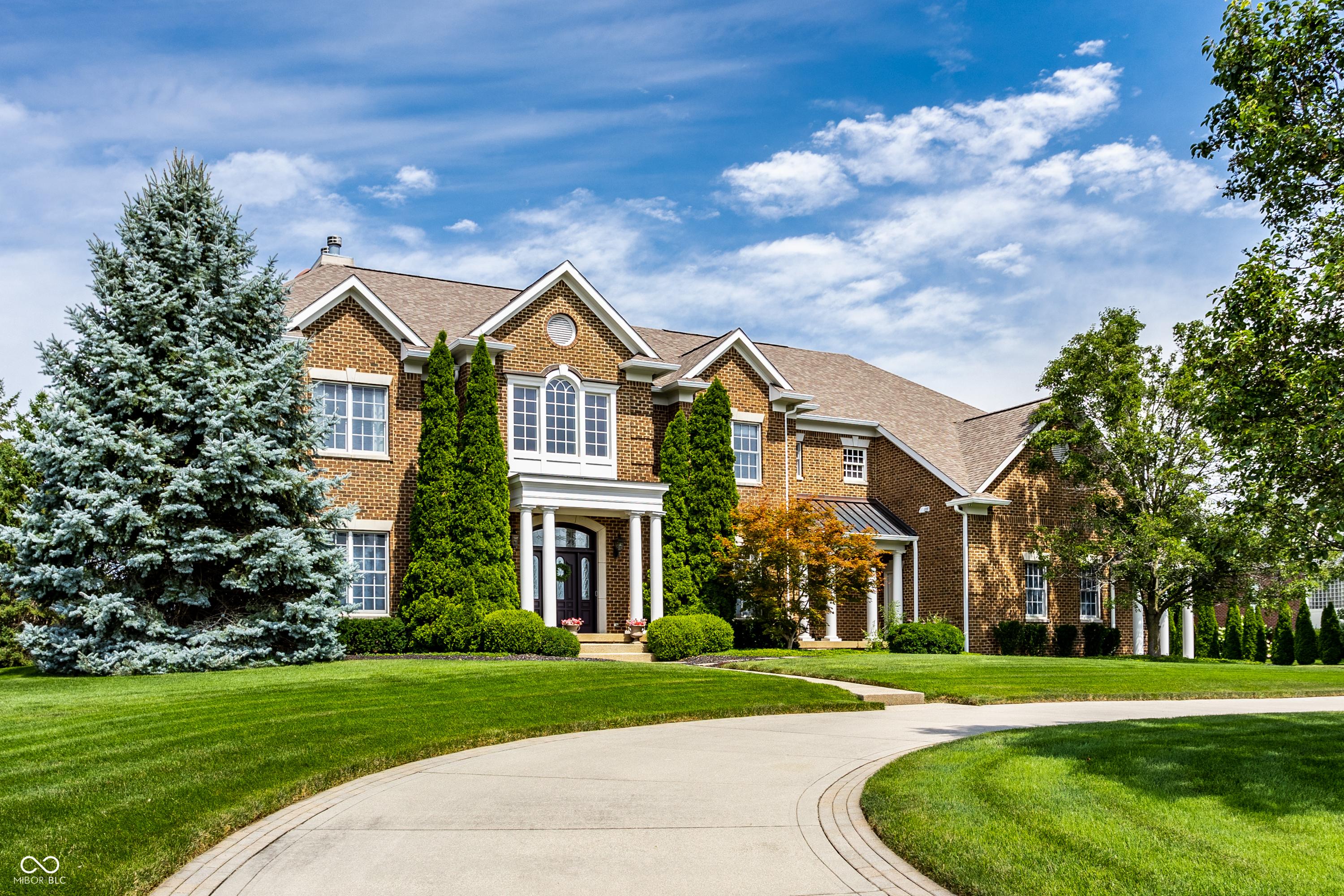 Image 2: Front Of Structure