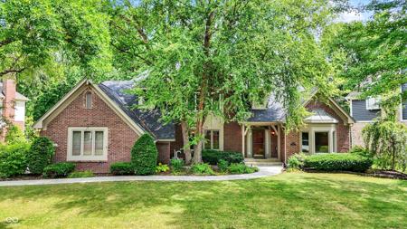 9015 Admirals Pointe Drive