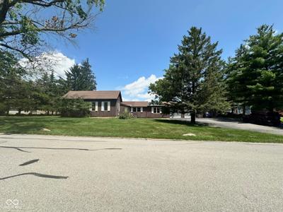 9012 W Evergreen Drive