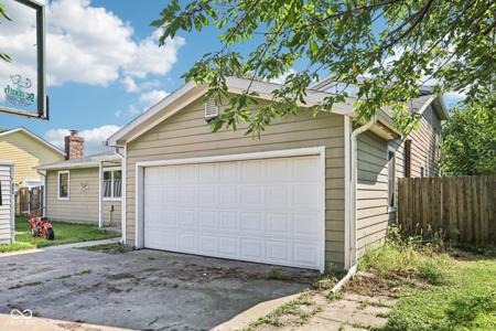 1089 Shoreline Drive