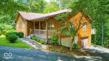 8157 Center Lake Road