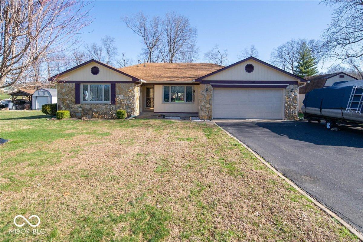 Image 2: Front Of Structure