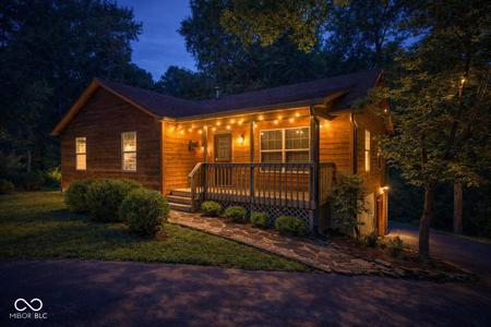 8157 Center Lake Road