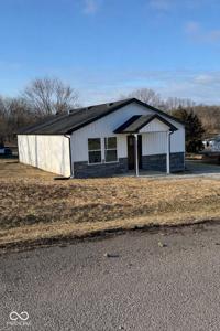 721 Country Manor Street