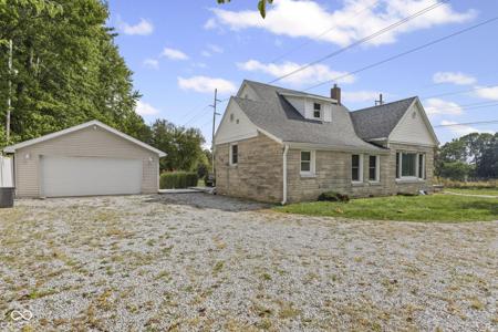 5452 E Hadley Road