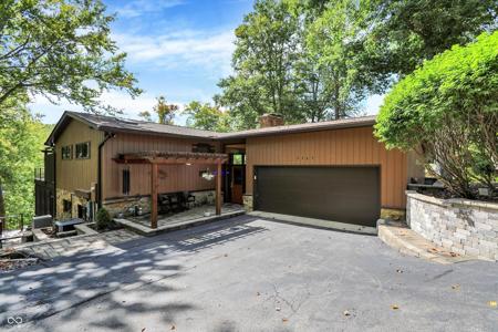4465 Grouse Drive