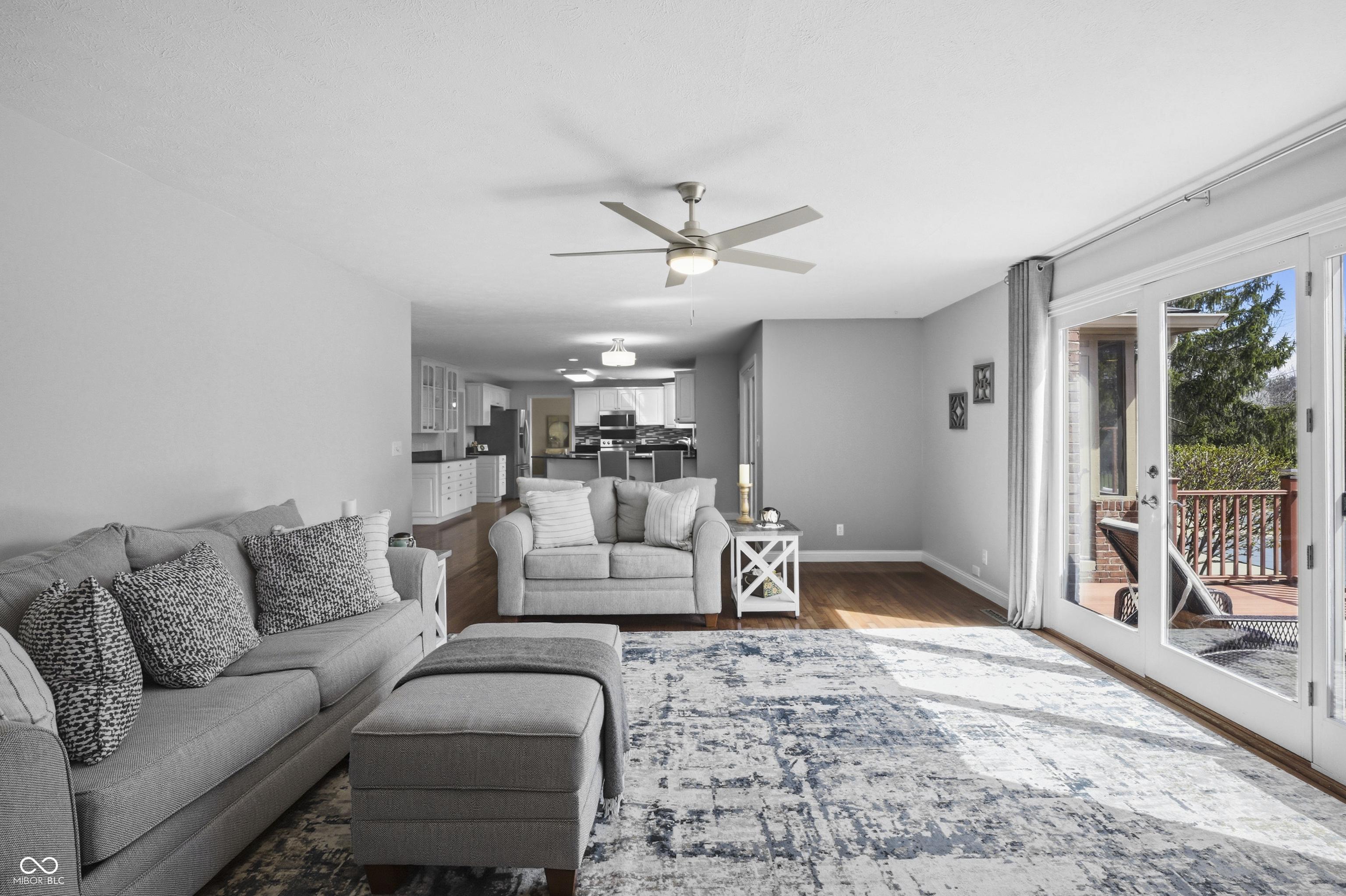 Image 3: Family Room