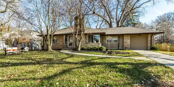 5711 KINGSLEY Drive