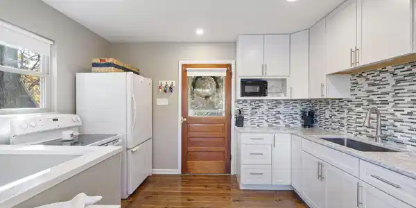 Image 3 Image 3