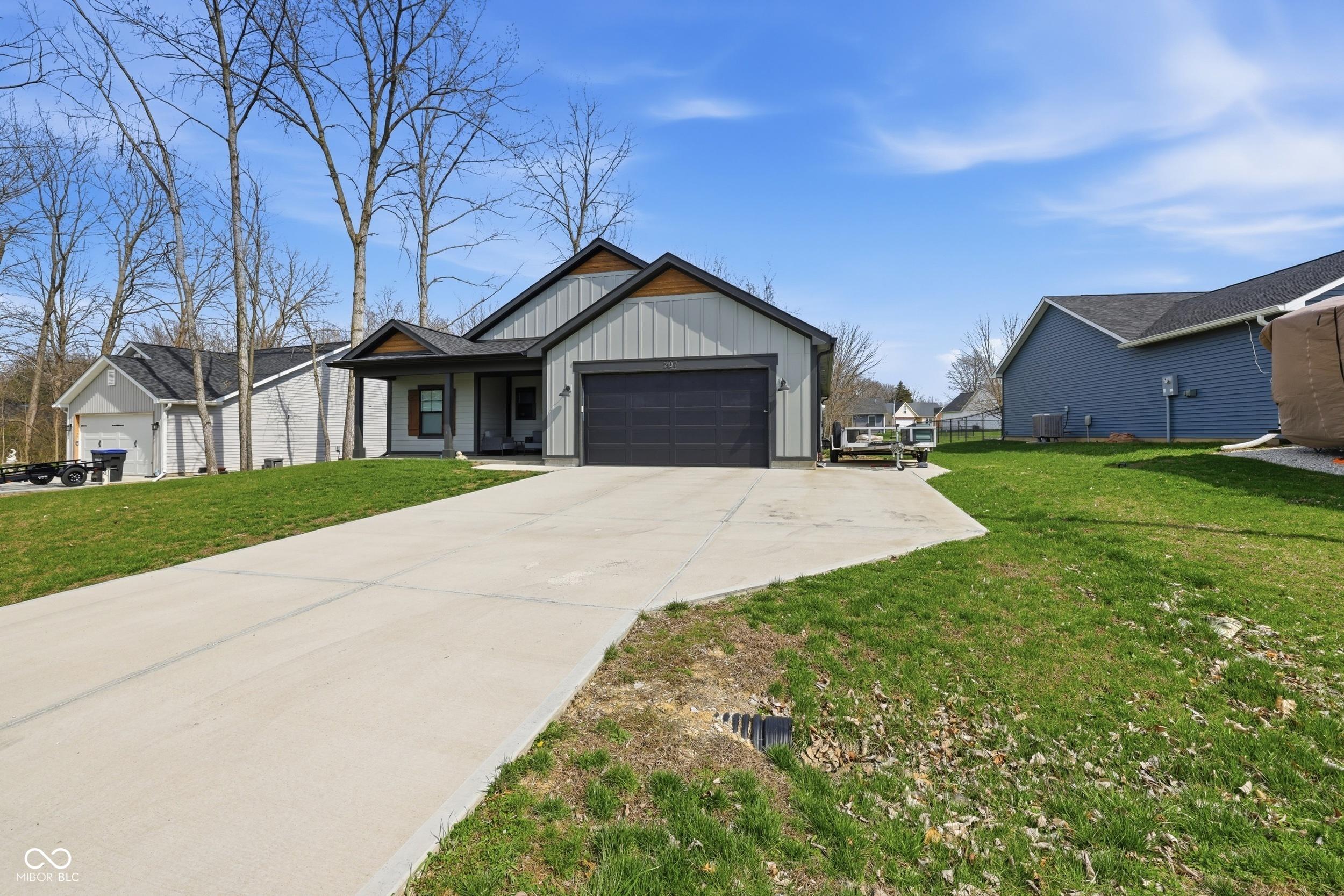 Image 3: Front Of Structure