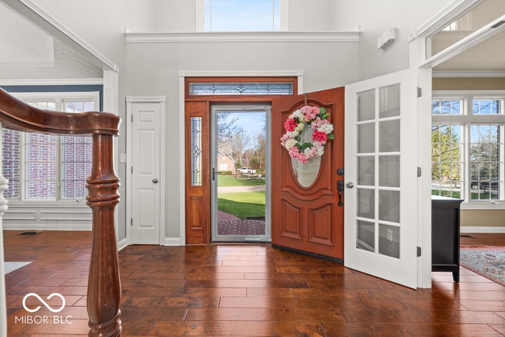 Image 3: Entry Image 3: Entry