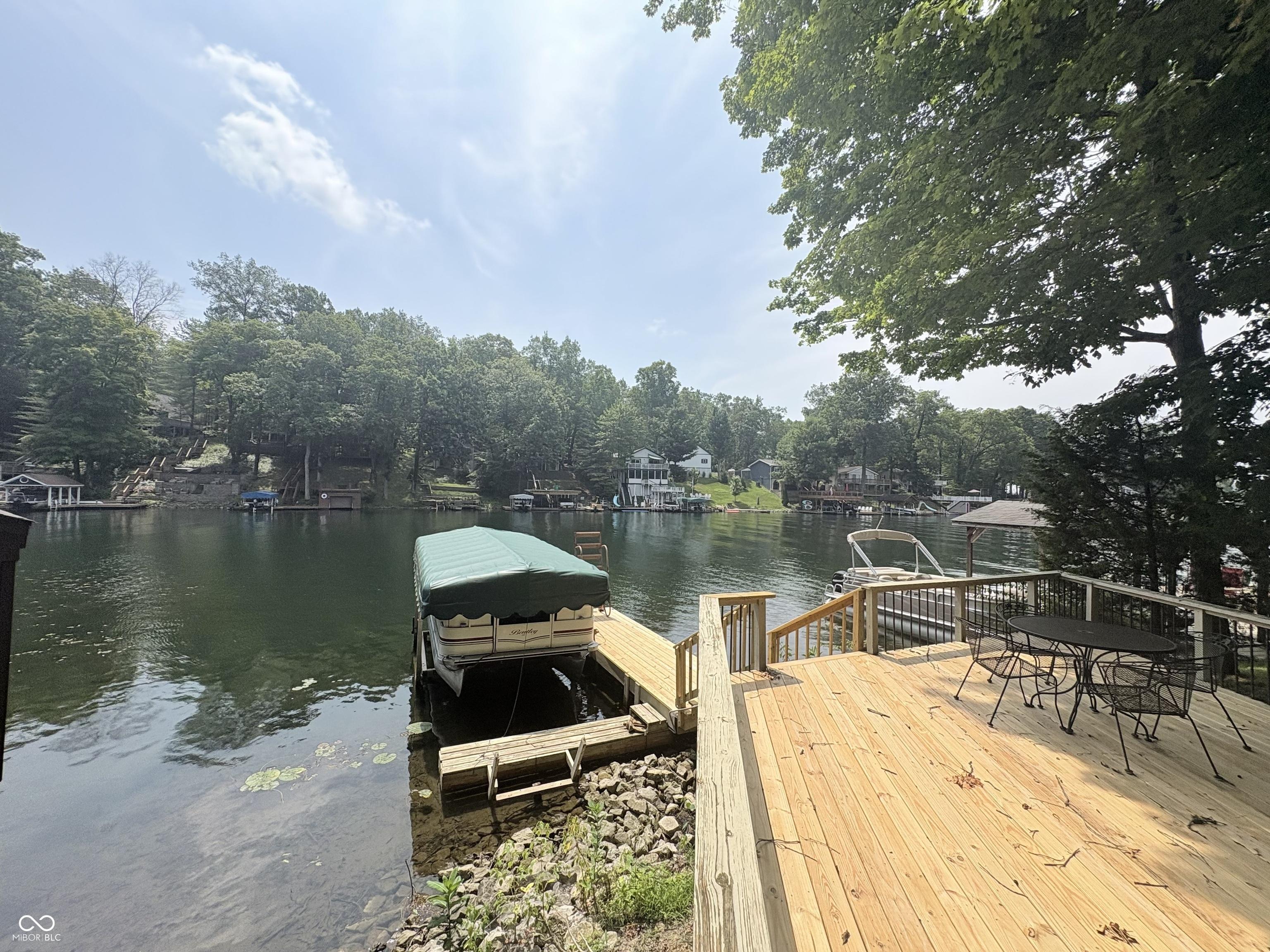 Image 3: Dock Image 3: Dock