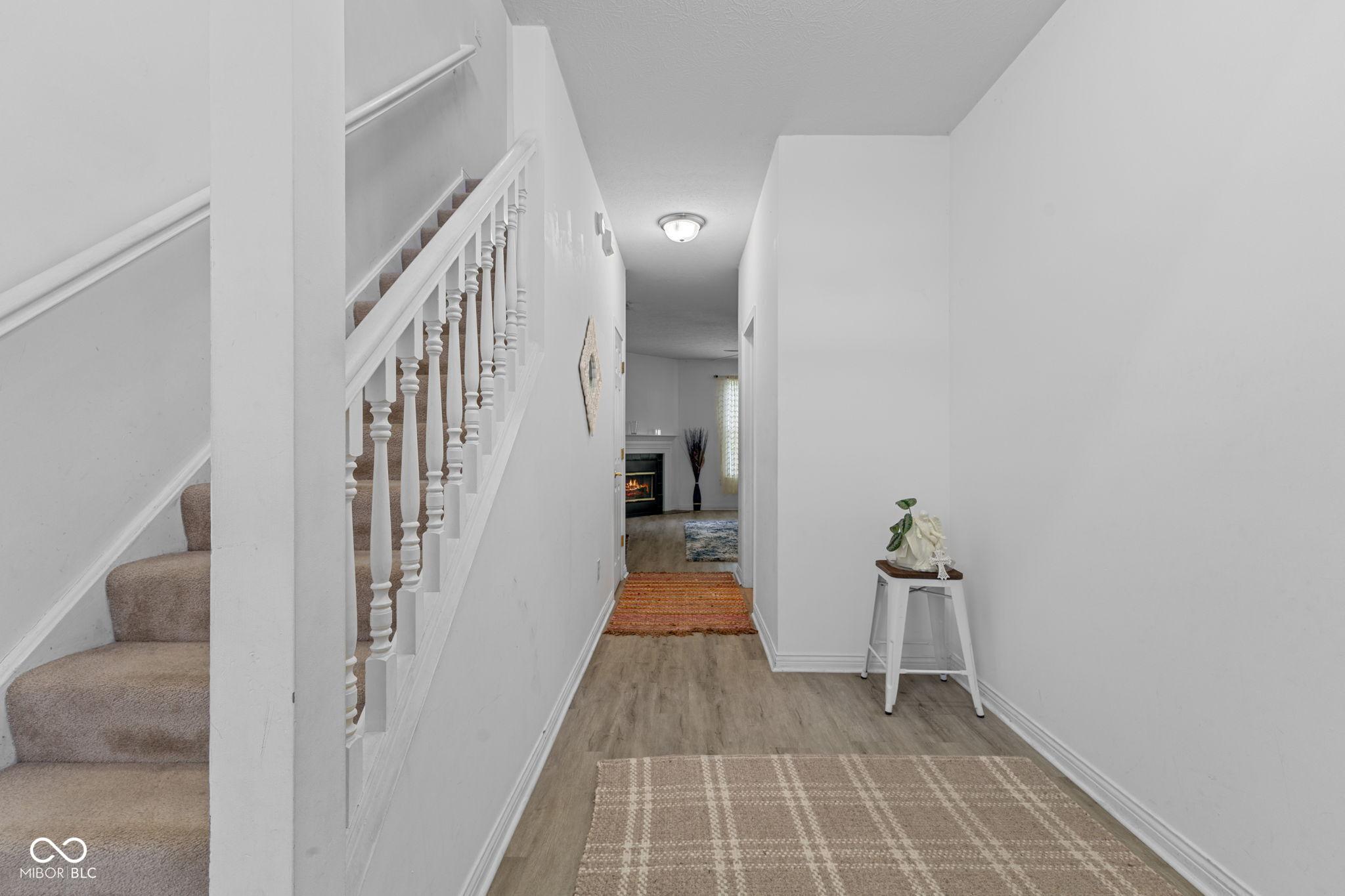 Image 4: Stairs Image 4: Stairs