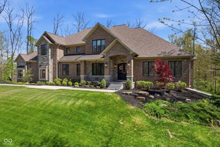 541 Macintosh Lane