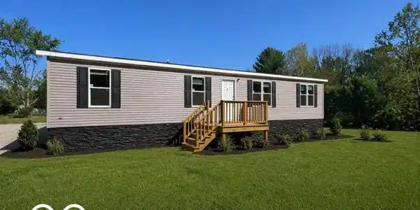 3203 Cliffshire Lane