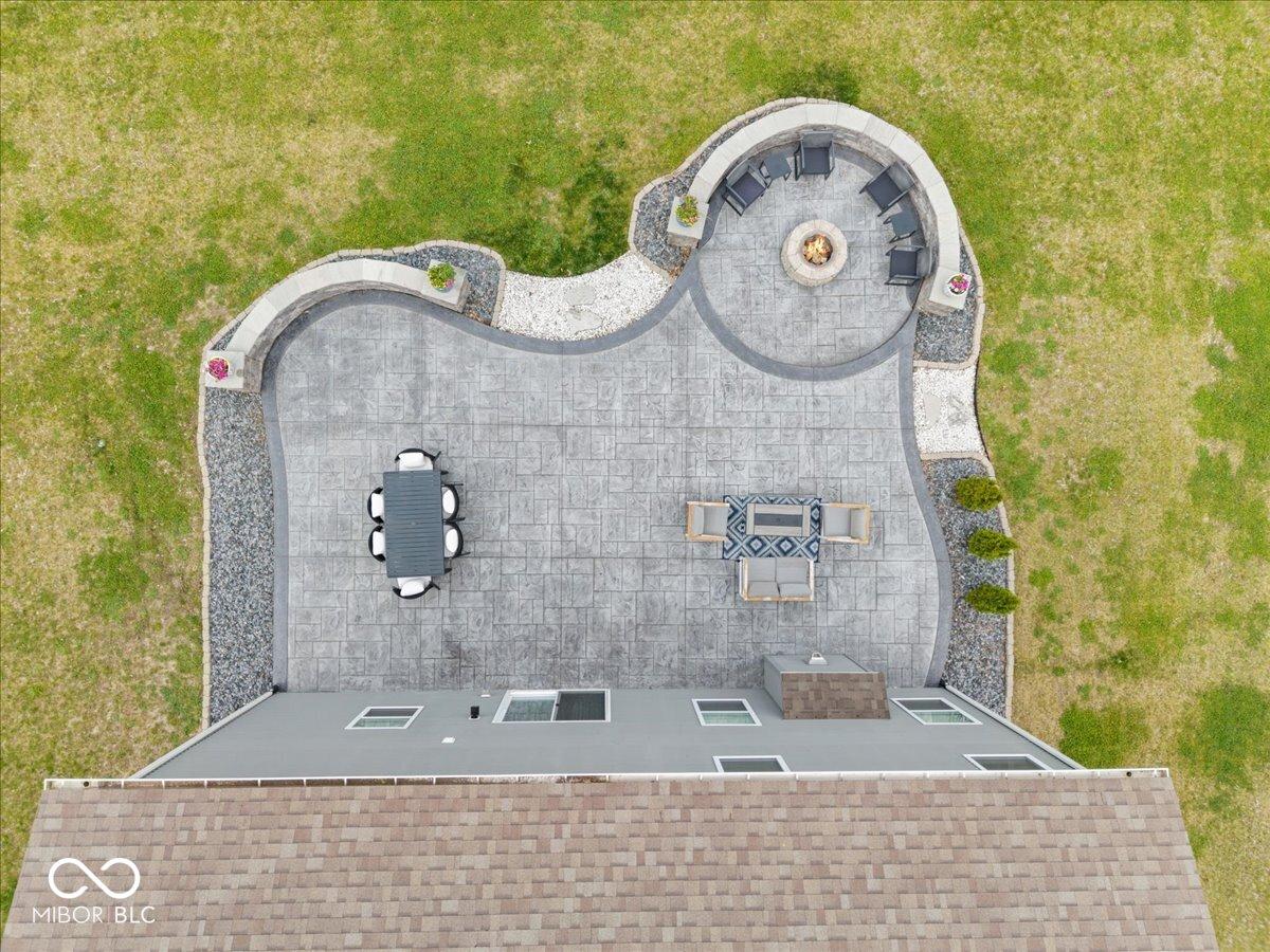 Image 3: Aerial View Image 3: Aerial View