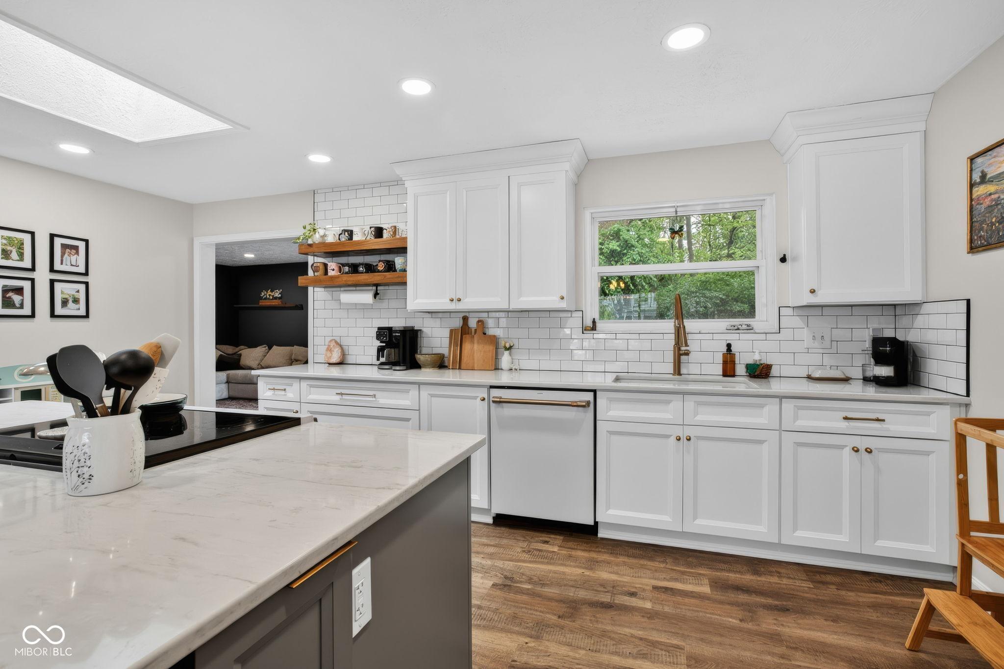 Image 4: Kitchen Image 4: Kitchen