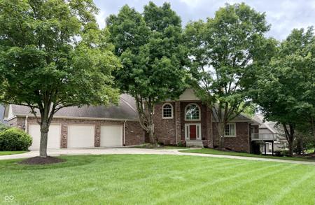 8821 Bay Breeze Lane