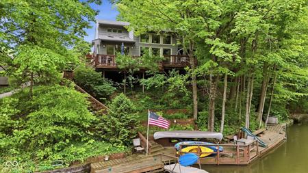 1711 Mulberry Circle