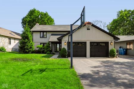 1529 Bayswater Lane