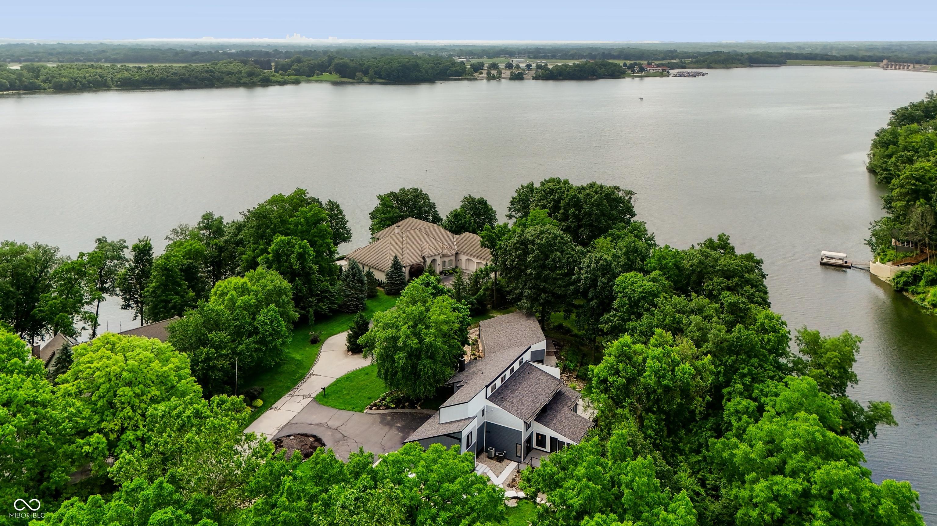 Image 4: Aerial View Image 4: Aerial View