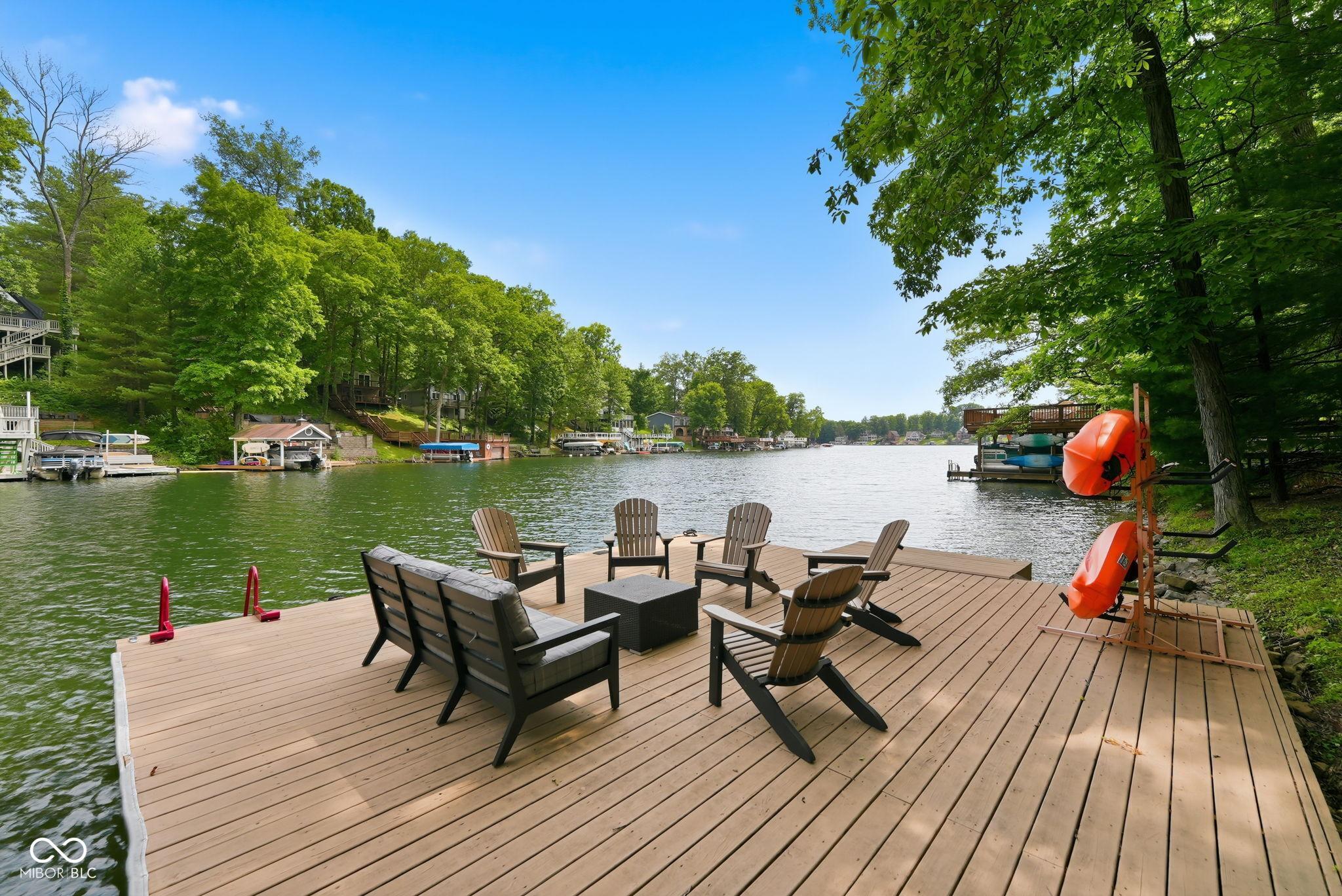 Image 3: Dock Image 3: Dock
