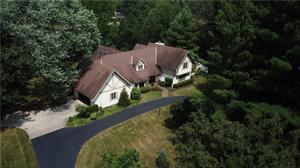 55 Crosstie Lane