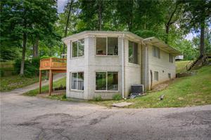 6450 Loon Drive