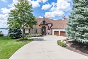10046 Hampton Cove