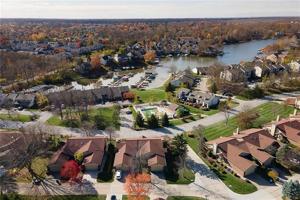 8110 Shoreridge